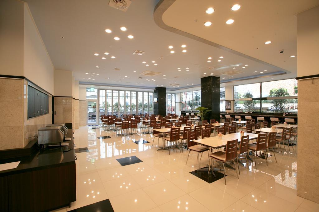 Toyoko Inn Busan Haeundae 2 Экстерьер фото